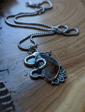 Load image into Gallery viewer, Sterling Silver + Montana Agate Snake Necklace