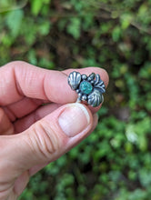 Load image into Gallery viewer, Green Tourmaline + Sterling Silver Embellished Adjustable Ring - Size +/- 8
