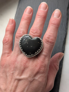 Black Heart + Sterling Silver Ring in Gallery Wire - Size 10