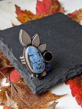 Load image into Gallery viewer, Hubei Lavender + Sterling Silver Statement Ring - Size 7
