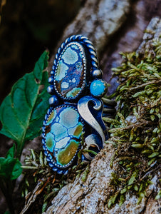 3 Stone Hubei Turquoise + Sterling Silver Ring - Size 6