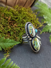 Load image into Gallery viewer, 3 Stone Hubei Turquoise + Sterling Silver Ring - Size 6
